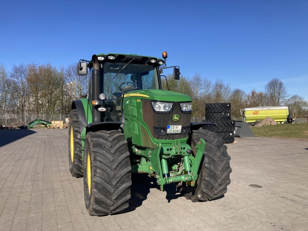 Trator John Deere 6210R: foto 18
