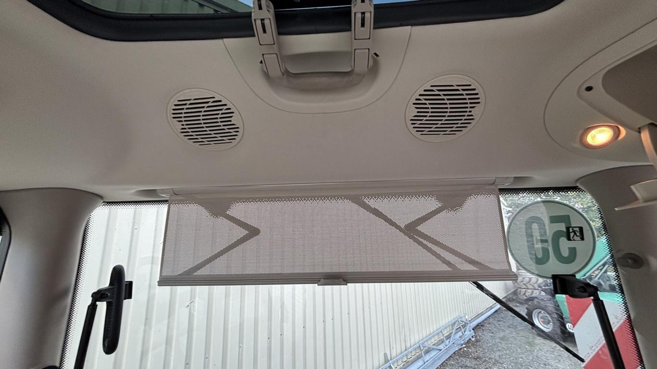 John Deere 6R215 - Trator: foto 5 John Deere 6R215 - Trator: foto 5