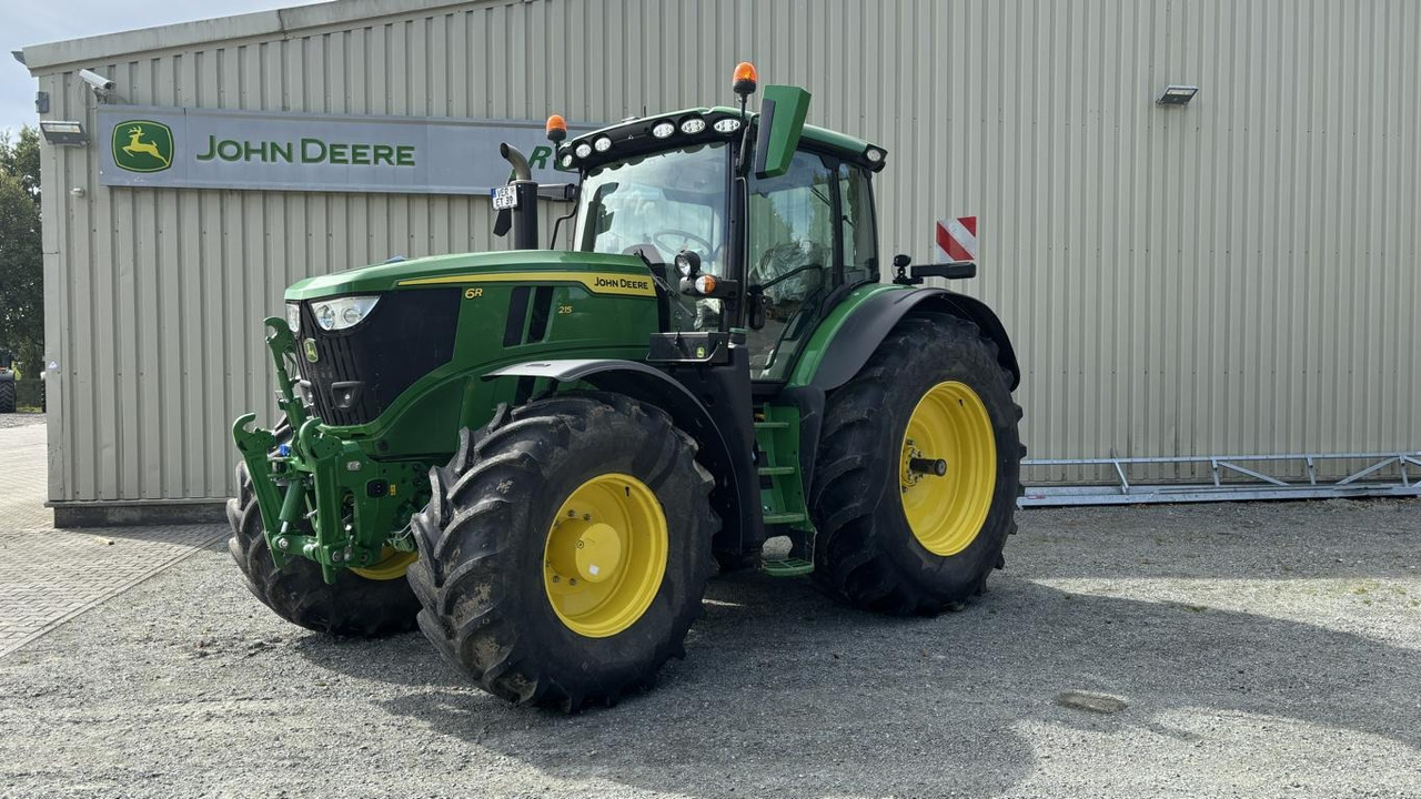 John Deere 6R215 - Trator: foto 1 John Deere 6R215 - Trator: foto 1