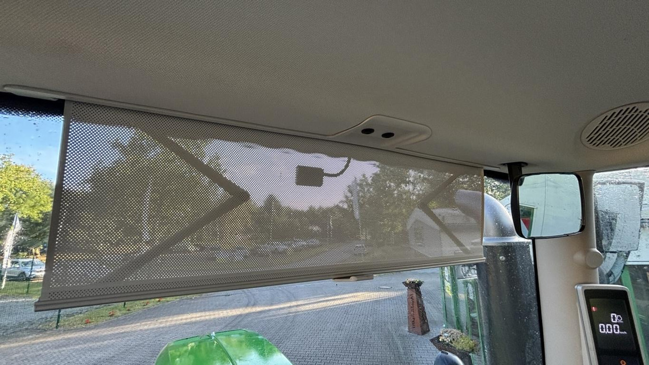 John Deere 6R250 - Trator: foto 2 John Deere 6R250 - Trator: foto 2