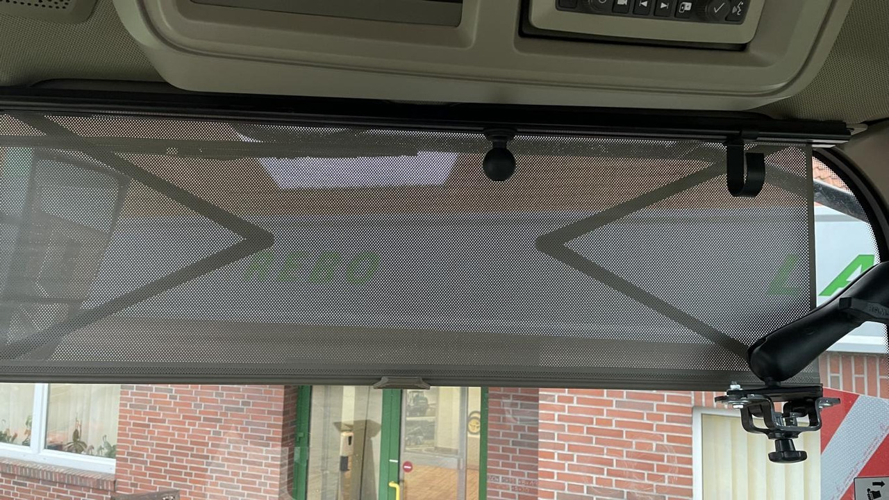 John Deere 7R330 - Trator: foto 3 John Deere 7R330 - Trator: foto 3