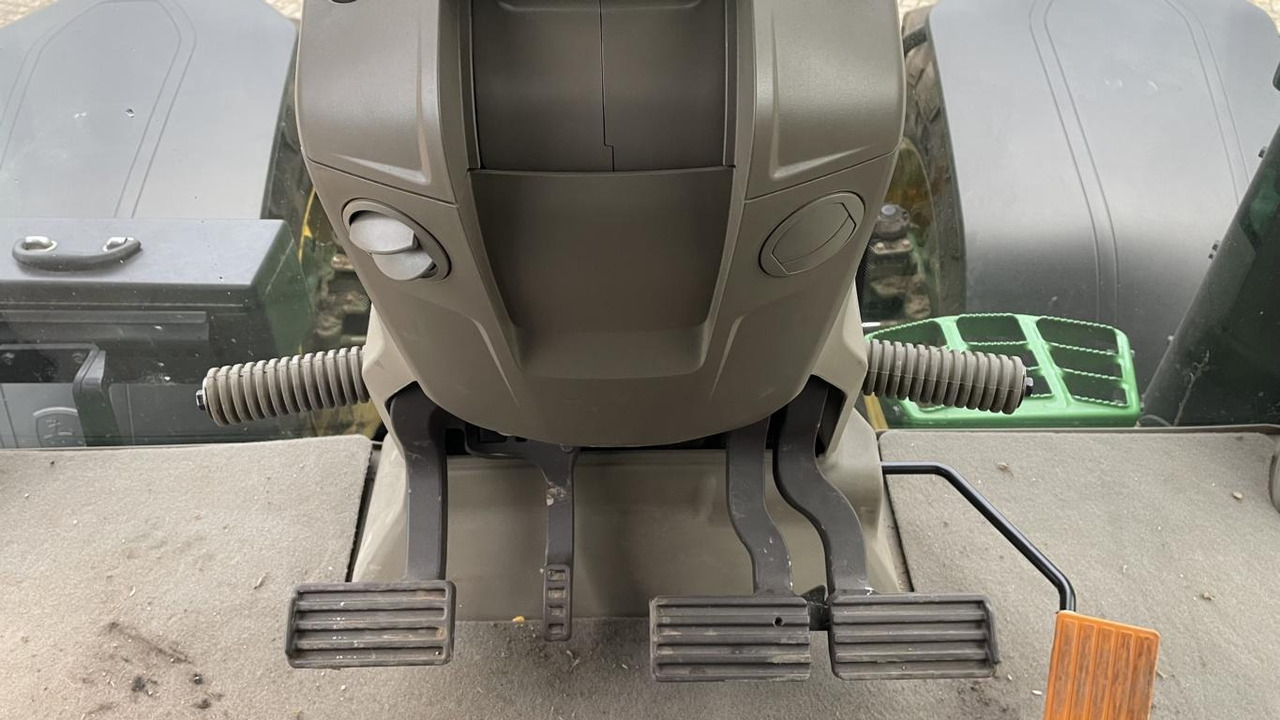 John Deere 7R330 - Trator: foto 5 John Deere 7R330 - Trator: foto 5
