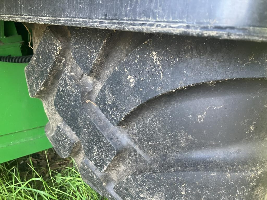 John Deere FESTKAMMER-KOMBIPRESSE C441R - Máquina para produção de feno: foto 2 John Deere FESTKAMMER-KOMBIPRESSE C441R - Máquina para produção de feno: foto 2