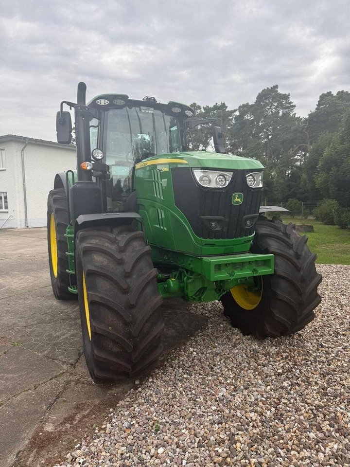 John Deere TRAKTOR 6195M MIT KABINE - Trator: foto 2 John Deere TRAKTOR 6195M MIT KABINE - Trator: foto 2