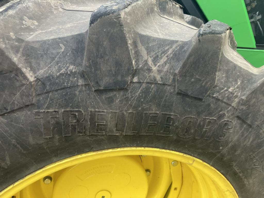 John Deere TRAKTOR 8R410 - Trator: foto 4 John Deere TRAKTOR 8R410 - Trator: foto 4