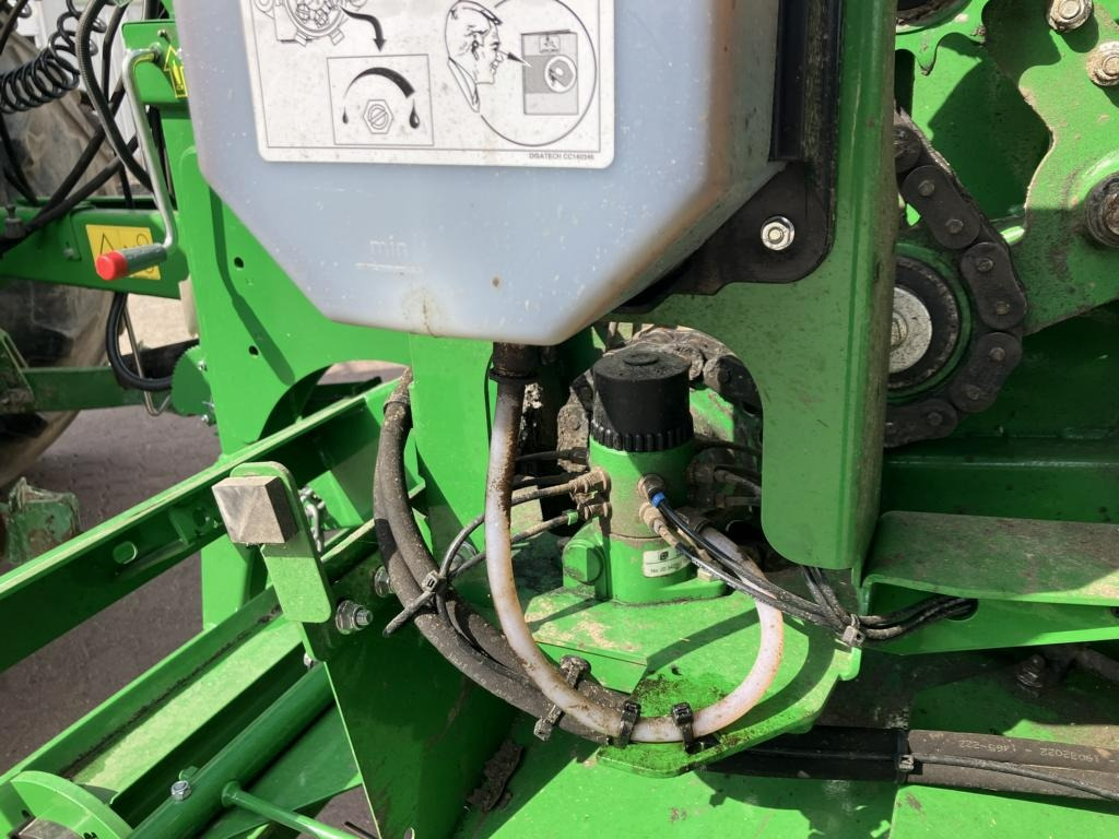 Locação financeira de John Deere V461M - PAKET FÜR RUNDBALLENPR John Deere V461M - PAKET FÜR RUNDBALLENPR: foto 11