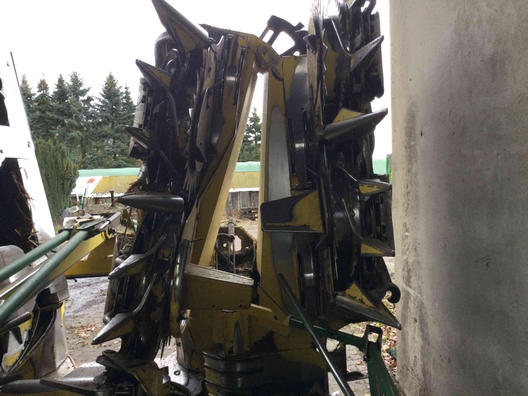 Kemper 390 PLUS - Plataforma para colher milho: foto 3 Kemper 390 PLUS - Plataforma para colher milho: foto 3