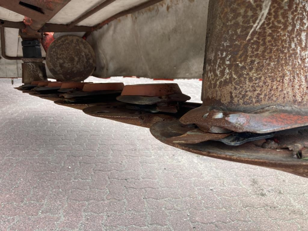 Gadanheira Kuhn GMD 883: foto 14