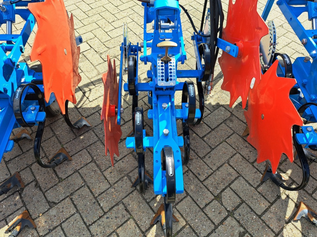 Monosem MULTICROP - Maquina para lavrar a terra: foto 3 Monosem MULTICROP - Maquina para lavrar a terra: foto 3