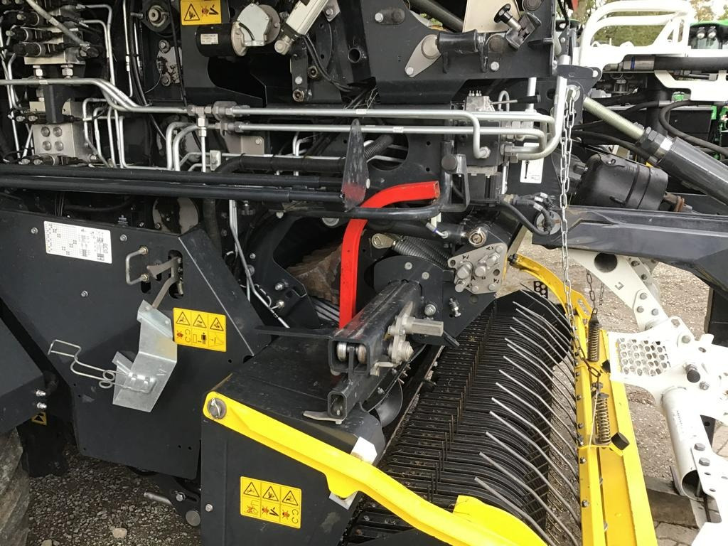 Máquina para produção de feno Pöttinger IMPRESS 155 VC PRO: foto 22