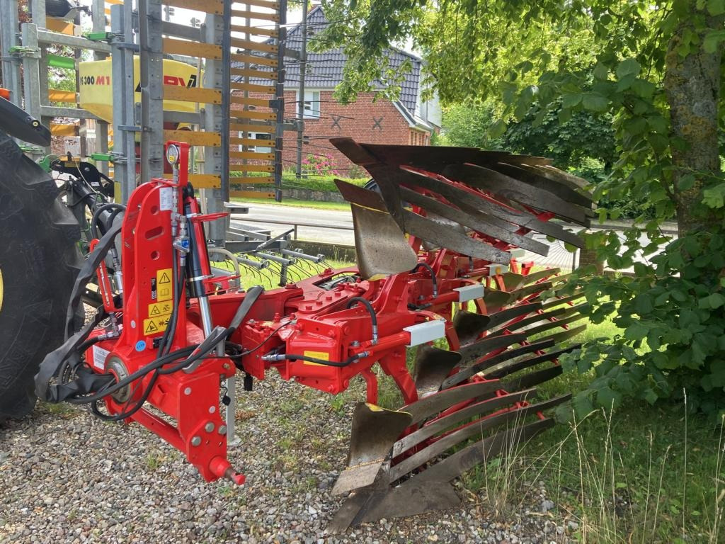 Locação financeira de Pöttinger SERVO 35 S-5 PLUSNOVA Pöttinger SERVO 35 S-5 PLUSNOVA: foto 15