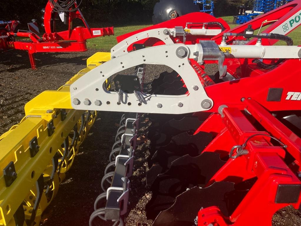 Pöttinger TERRADISC 3001 - Grades de discos: foto 5 Pöttinger TERRADISC 3001 - Grades de discos: foto 5