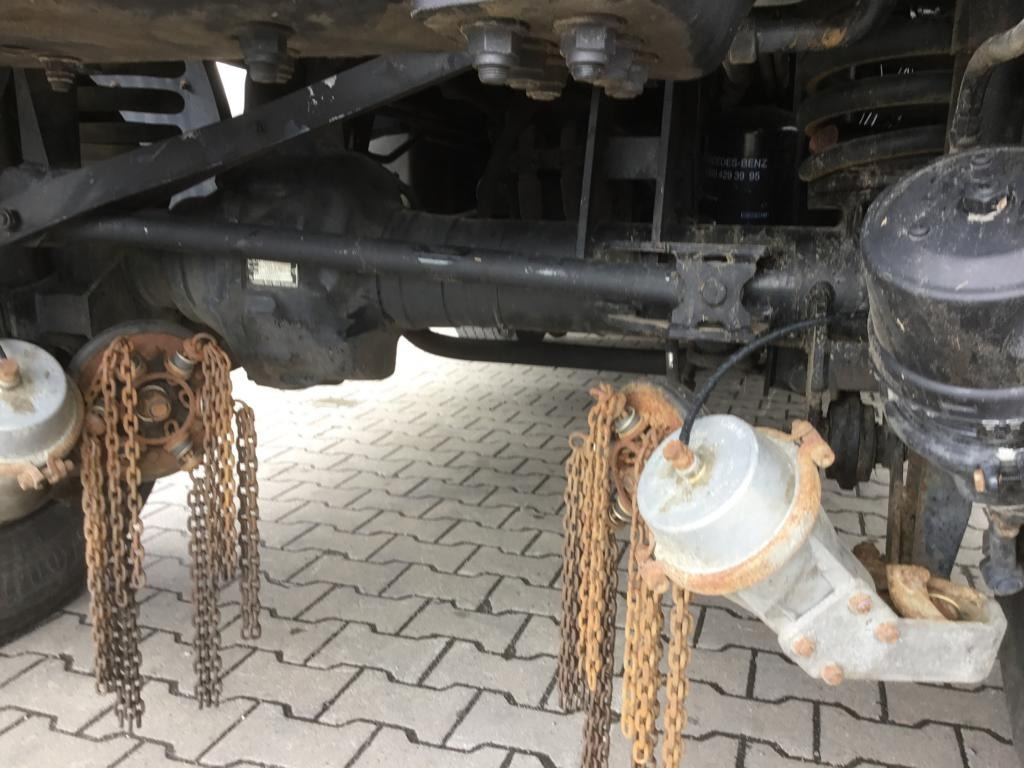 Veículo municipal/ Especial Mercedes-Benz UNIMOG U 527: foto 41