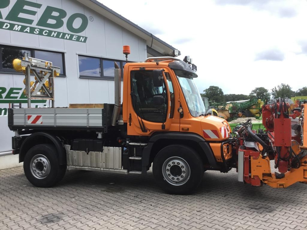 Veículo municipal/ Especial Mercedes-Benz UNIMOG U 527: foto 45