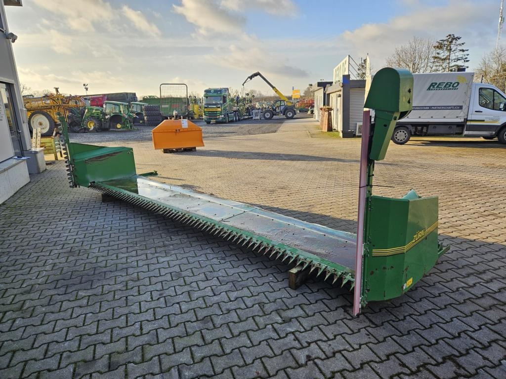 Zürn PROFI JD 800 - Ceifeira debulhadora: foto 4 Zürn PROFI JD 800 - Ceifeira debulhadora: foto 4