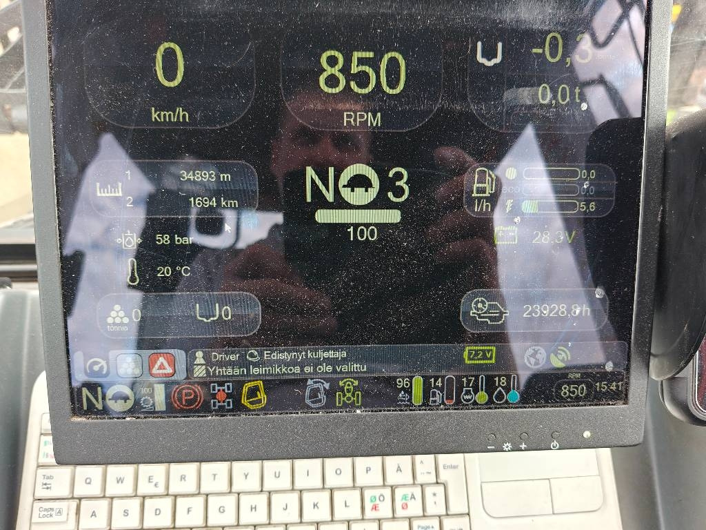 Forwarder Komatsu 865: foto 9 Forwarder Komatsu 865: foto 9