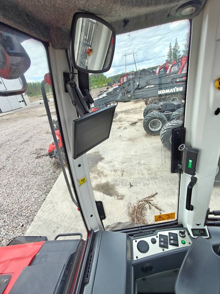 Forwarder Komatsu 865: foto 13 Forwarder Komatsu 865: foto 13