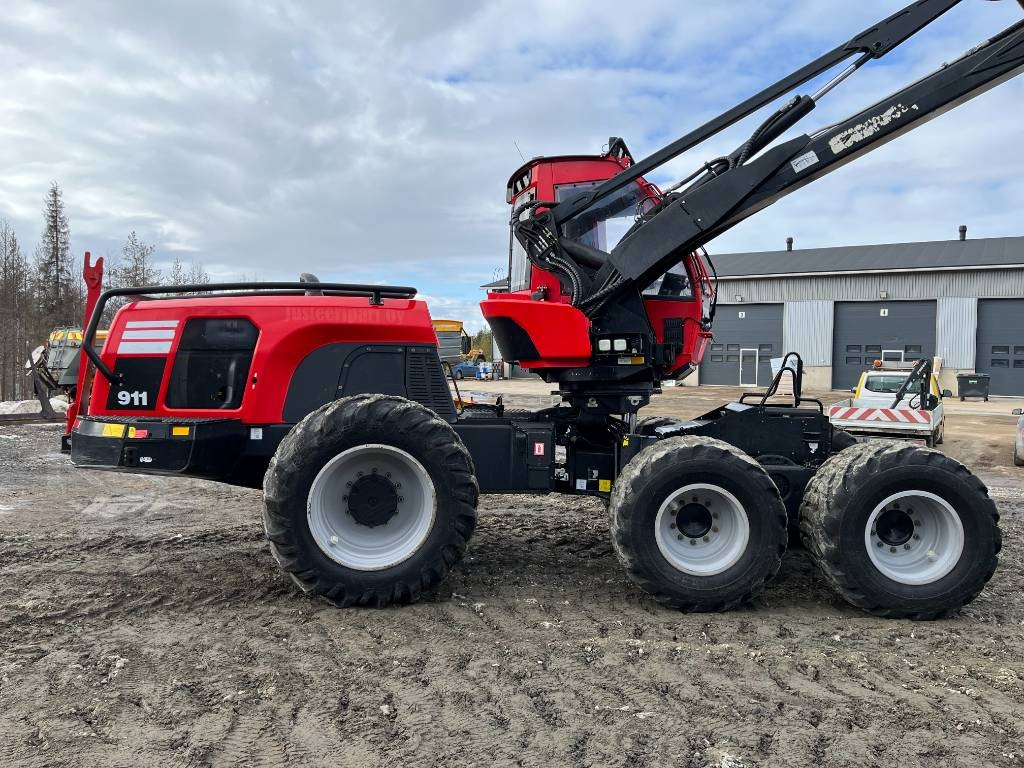 Harvester Komatsu 911.7: foto 11