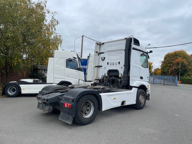 Mercedes-Benz Actros - Tractor: foto 3 Mercedes-Benz Actros - Tractor: foto 3