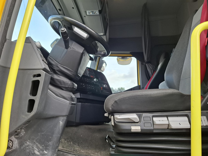 Renault C Cab 2.5 - Tractor: foto 5 Renault C Cab 2.5 - Tractor: foto 5