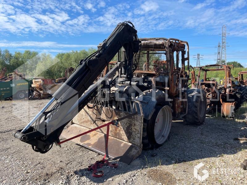FENDT XYLON 524 - Trator florestal: foto 3 FENDT XYLON 524 - Trator florestal: foto 3
