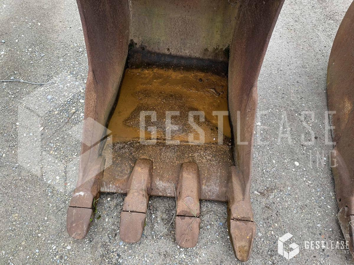 GODET LIEBHERR SW48 740 MM - Balde escavadora: foto 3 GODET LIEBHERR SW48 740 MM - Balde escavadora: foto 3