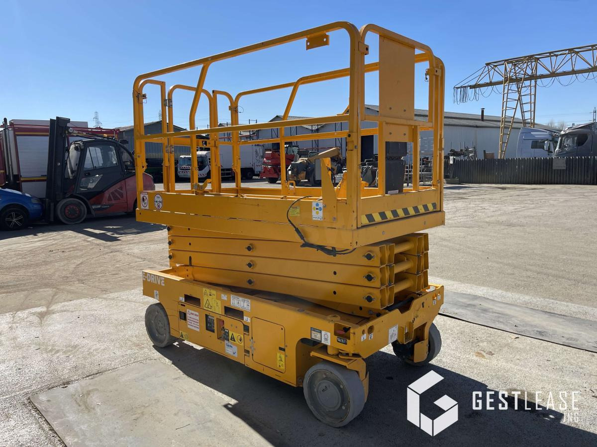 Genie GS-2646 - Plataforma de Tijera/ Plataforma de tesoura: foto 1 Genie GS-2646 - Plataforma de Tijera/ Plataforma de tesoura: foto 1