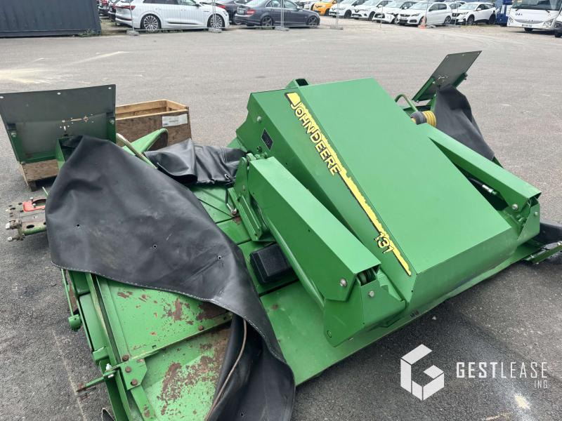 John Deere 131 - Gadanheira: foto 5 John Deere 131 - Gadanheira: foto 5