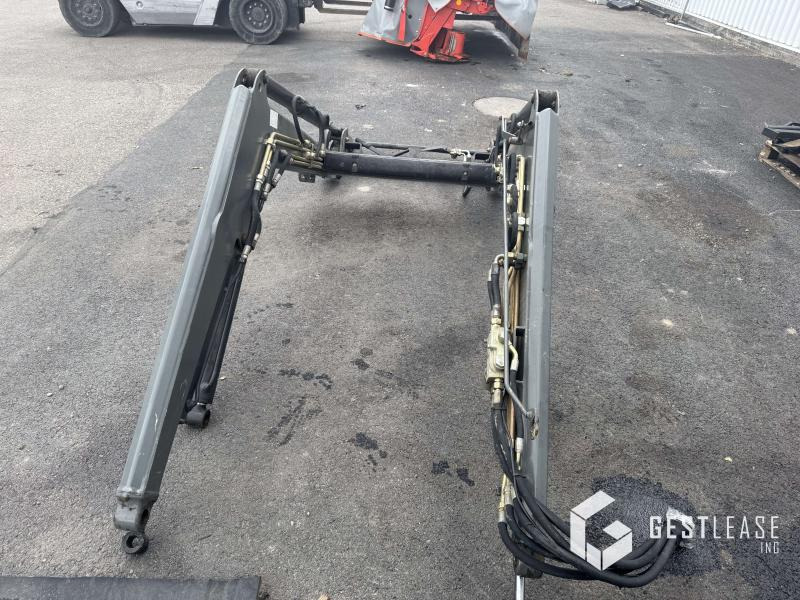 MAILLEUX MX80 - Carregador frontal para o trator: foto 4 MAILLEUX MX80 - Carregador frontal para o trator: foto 4