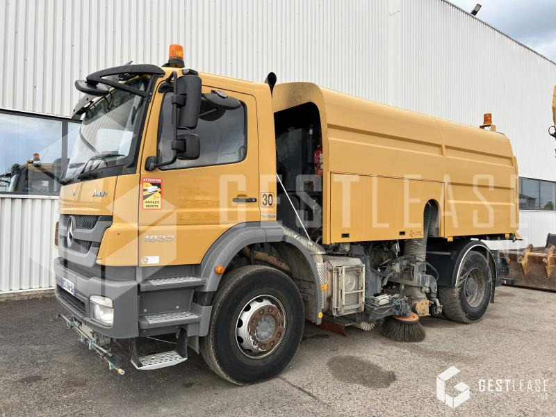 Mercedes AXOR 1833 - Varredora urbana: foto 1 Mercedes AXOR 1833 - Varredora urbana: foto 1