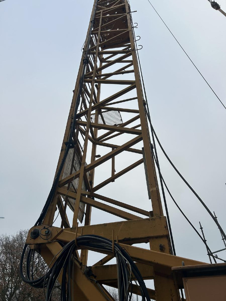 Liebherr 71k Baukran Turmdrehkran 71 K / Baujahr 2003 gebraucht - Guindaste de torre: foto 3 Liebherr 71k Baukran Turmdrehkran 71 K / Baujahr 2003 gebraucht - Guindaste de torre: foto 3