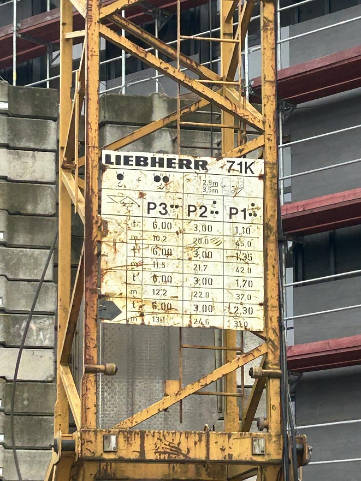 Liebherr 71k Baukran Turmdrehkran 71 K / Baujahr 2003 gebraucht - Guindaste de torre: foto 5 Liebherr 71k Baukran Turmdrehkran 71 K / Baujahr 2003 gebraucht - Guindaste de torre: foto 5