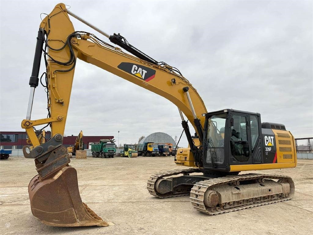 CAT 326 FLN, 2.5 m3 - Escavadora de rastos: foto 1 CAT 326 FLN, 2.5 m3 - Escavadora de rastos: foto 1