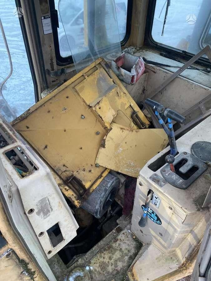 Buldôzer CAT D5H XL FOR SPARE PARTS: foto 16