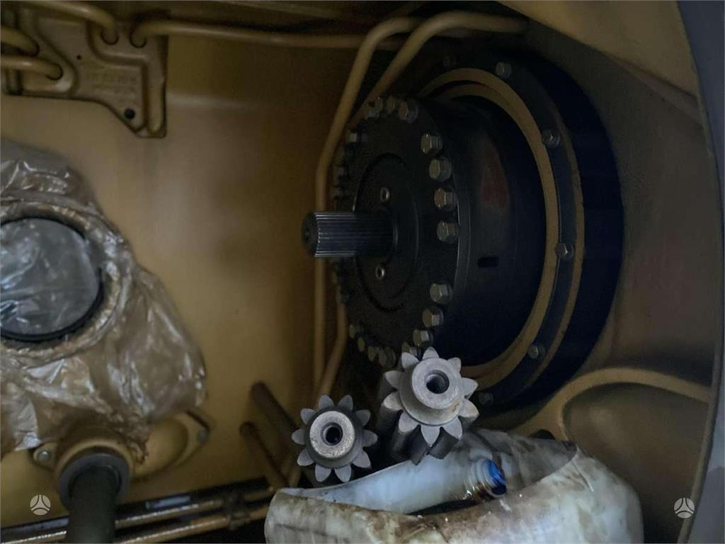 Buldôzer CAT D5H XL FOR SPARE PARTS: foto 19