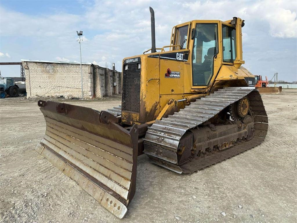 CAT D5N LGP - Buldôzer: foto 1 CAT D5N LGP - Buldôzer: foto 1