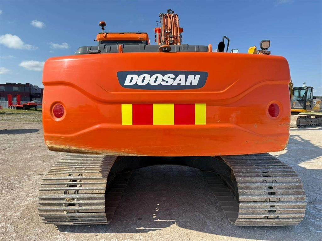 Doosan DX 225 LC ENGCON ROTOTILT TOP - Escavadora de rastos: foto 4 Doosan DX 225 LC ENGCON ROTOTILT TOP - Escavadora de rastos: foto 4