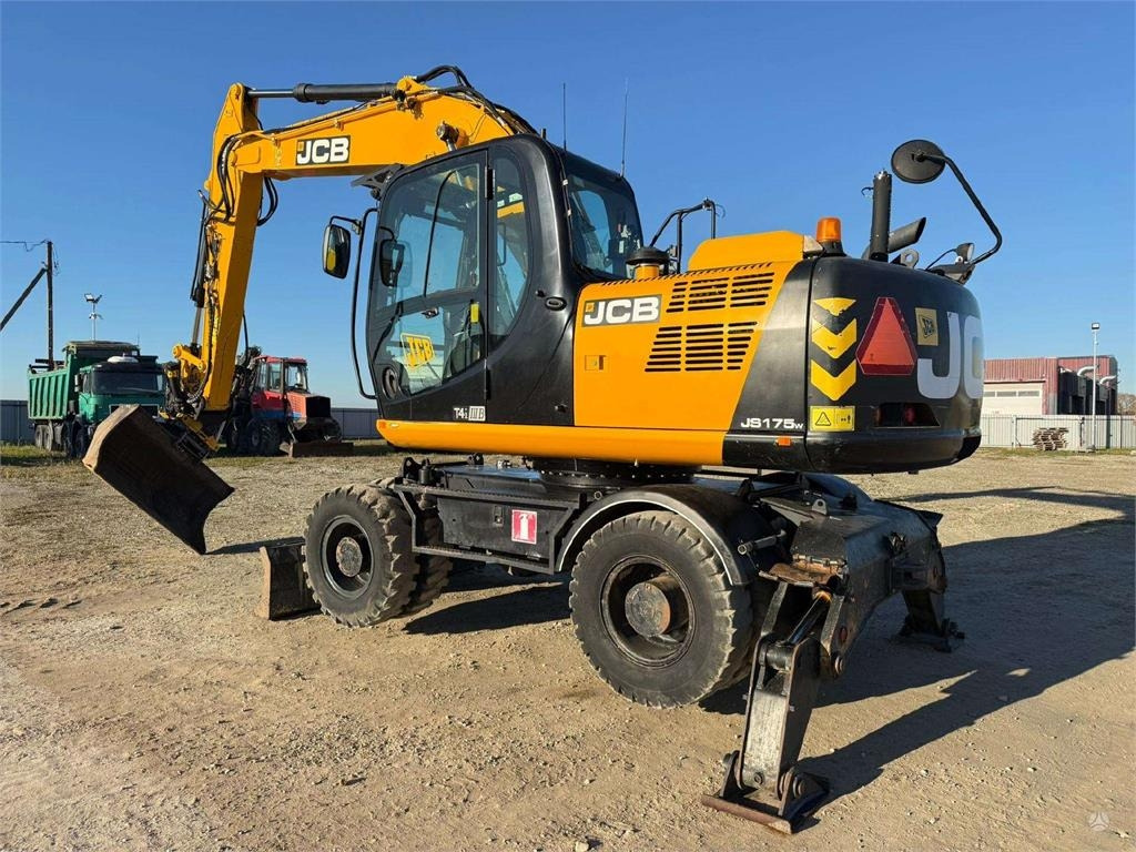 JCB JS 175 W T4i ENGCON + GRAPPLE - Escavadeira de rodas: foto 2 JCB JS 175 W T4i ENGCON + GRAPPLE - Escavadeira de rodas: foto 2