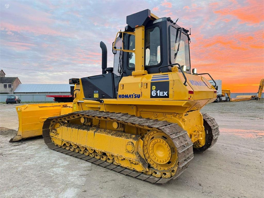 Komatsu D61EX-15EO - Buldôzer: foto 3 Komatsu D61EX-15EO - Buldôzer: foto 3