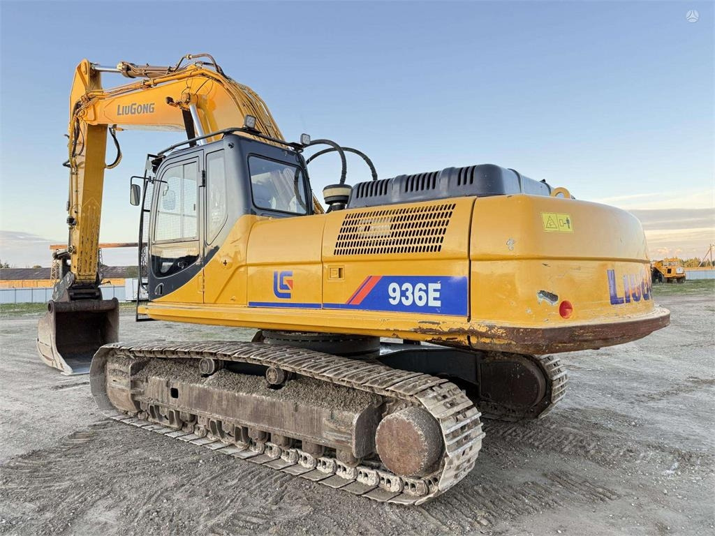 Liugong CLG 936 E cummins + kawasaki - Escavadora de rastos: foto 3 Liugong CLG 936 E cummins + kawasaki - Escavadora de rastos: foto 3