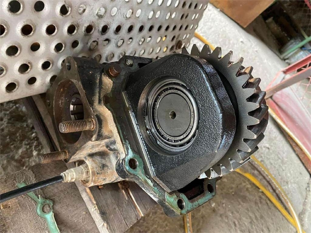 Scania R HIDRAULIKOS KOMPLEKTAS mecha - Camião chassi: foto 3 Scania R HIDRAULIKOS KOMPLEKTAS mecha - Camião chassi: foto 3