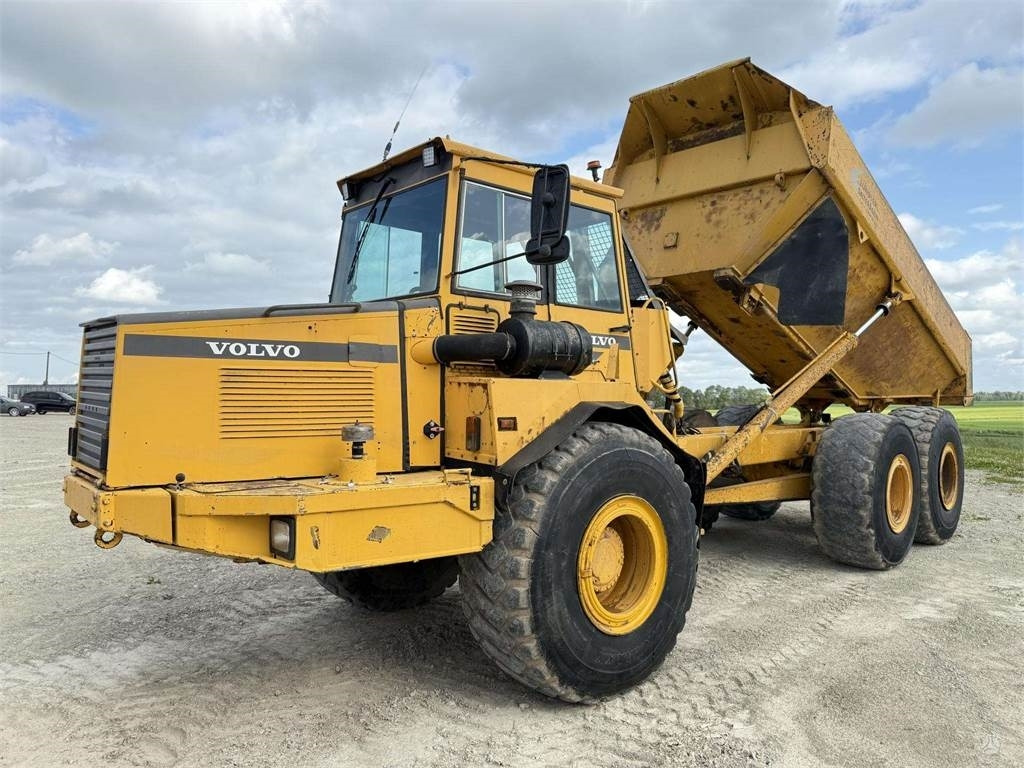 Caminhão articulado Volvo A25C: foto 1