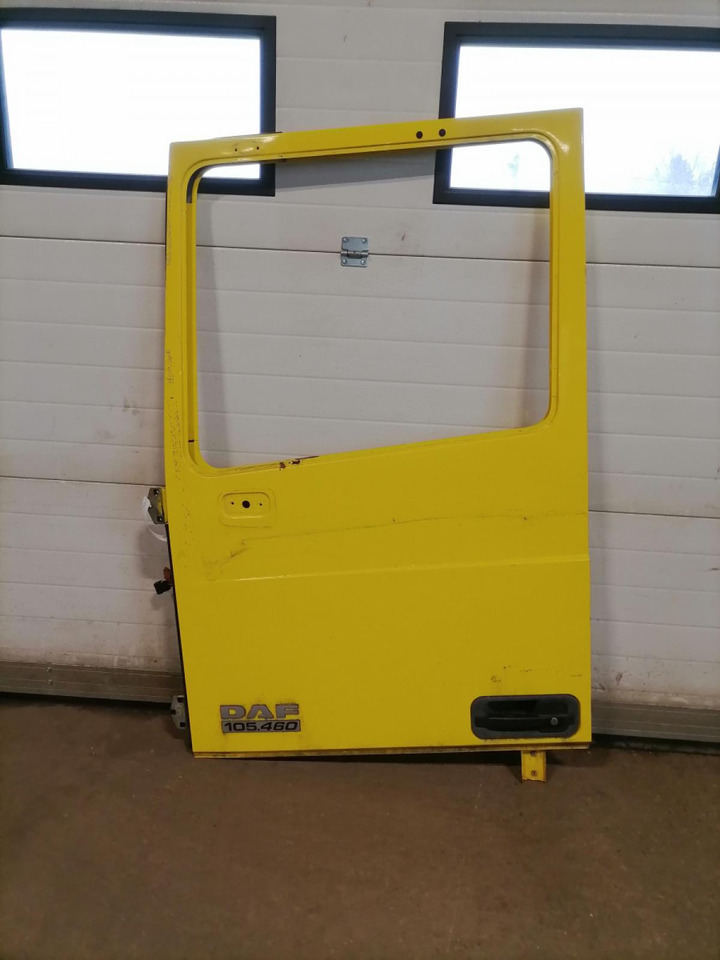 DAF Door 1676218 - Porta e peças para Camião: foto 2 DAF Door 1676218 - Porta e peças para Camião: foto 2