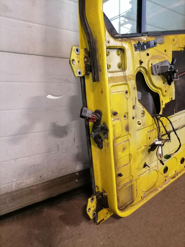 DAF Door 1676219 - Porta e peças para Camião: foto 5 DAF Door 1676219 - Porta e peças para Camião: foto 5