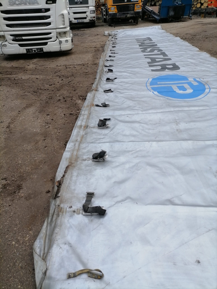 KRONE Haagise küljetent - Peça universal para Camião: foto 4 KRONE Haagise küljetent - Peça universal para Camião: foto 4