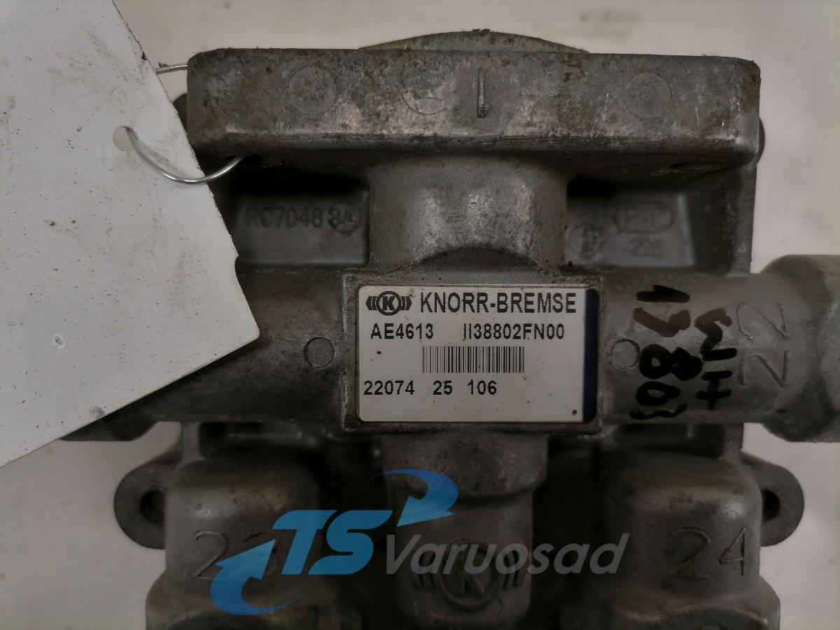 MAN Air pressure control valve AE4613 - Válvula de freio para Camião: foto 2 MAN Air pressure control valve AE4613 - Válvula de freio para Camião: foto 2