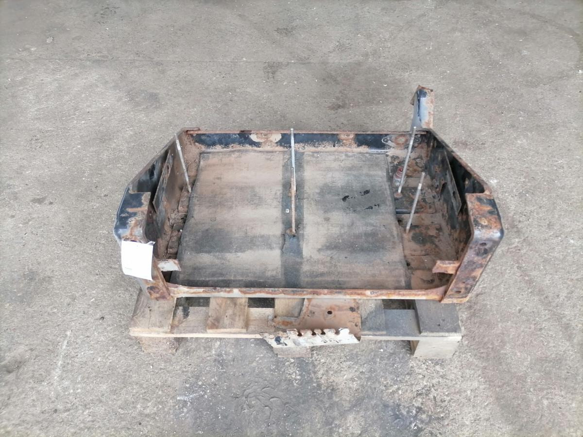 MAN Battery box 81418605363 - Bateria automotiva para Camião: foto 5 MAN Battery box 81418605363 - Bateria automotiva para Camião: foto 5