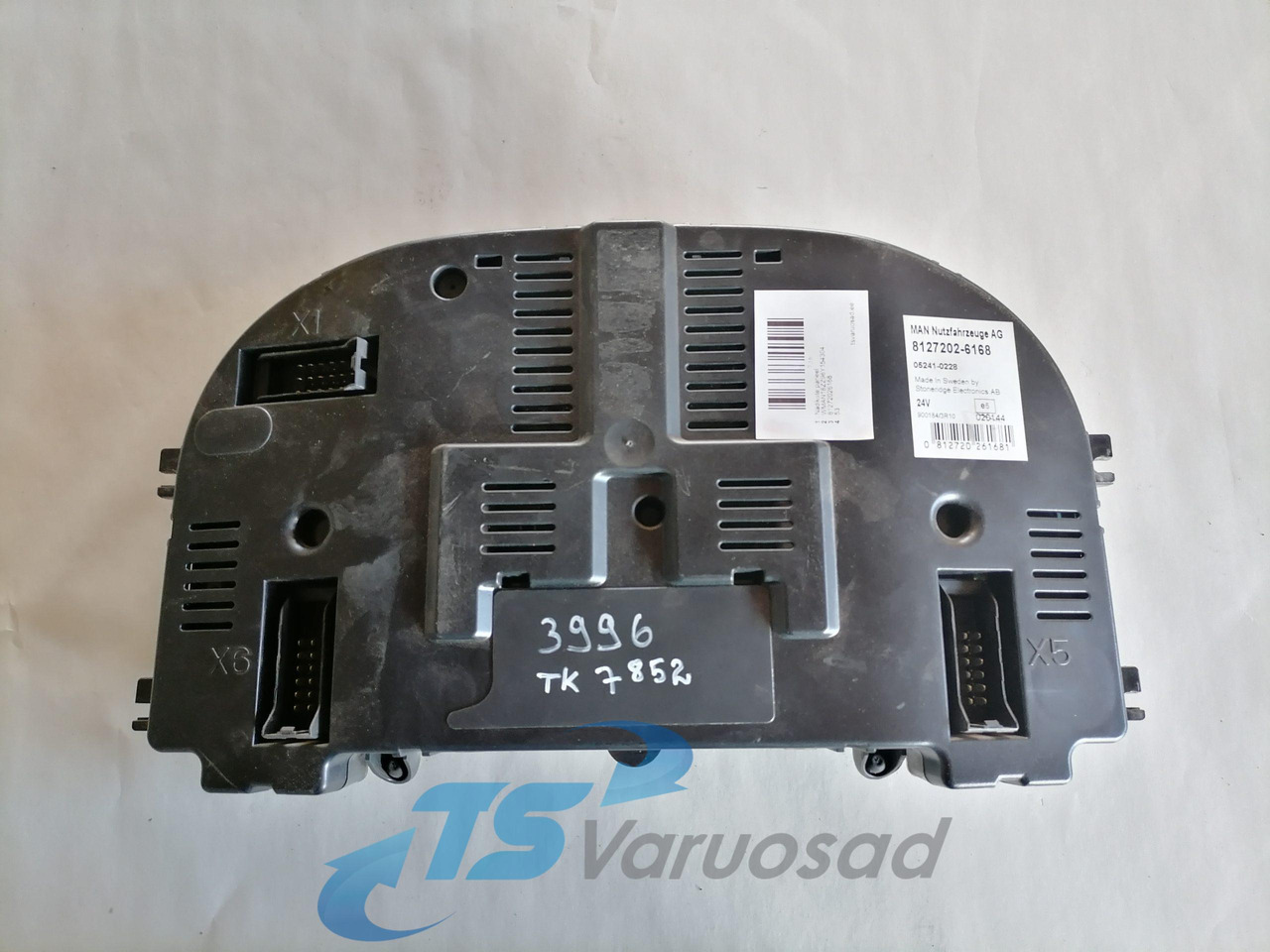 MAN Dashboard 81272026168 - Painel de instrumentos para Camião: foto 3 MAN Dashboard 81272026168 - Painel de instrumentos para Camião: foto 3