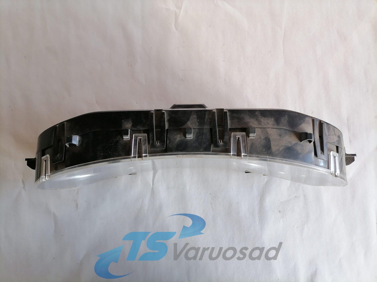 MAN Dashboard 81272026168 - Painel de instrumentos para Camião: foto 2 MAN Dashboard 81272026168 - Painel de instrumentos para Camião: foto 2