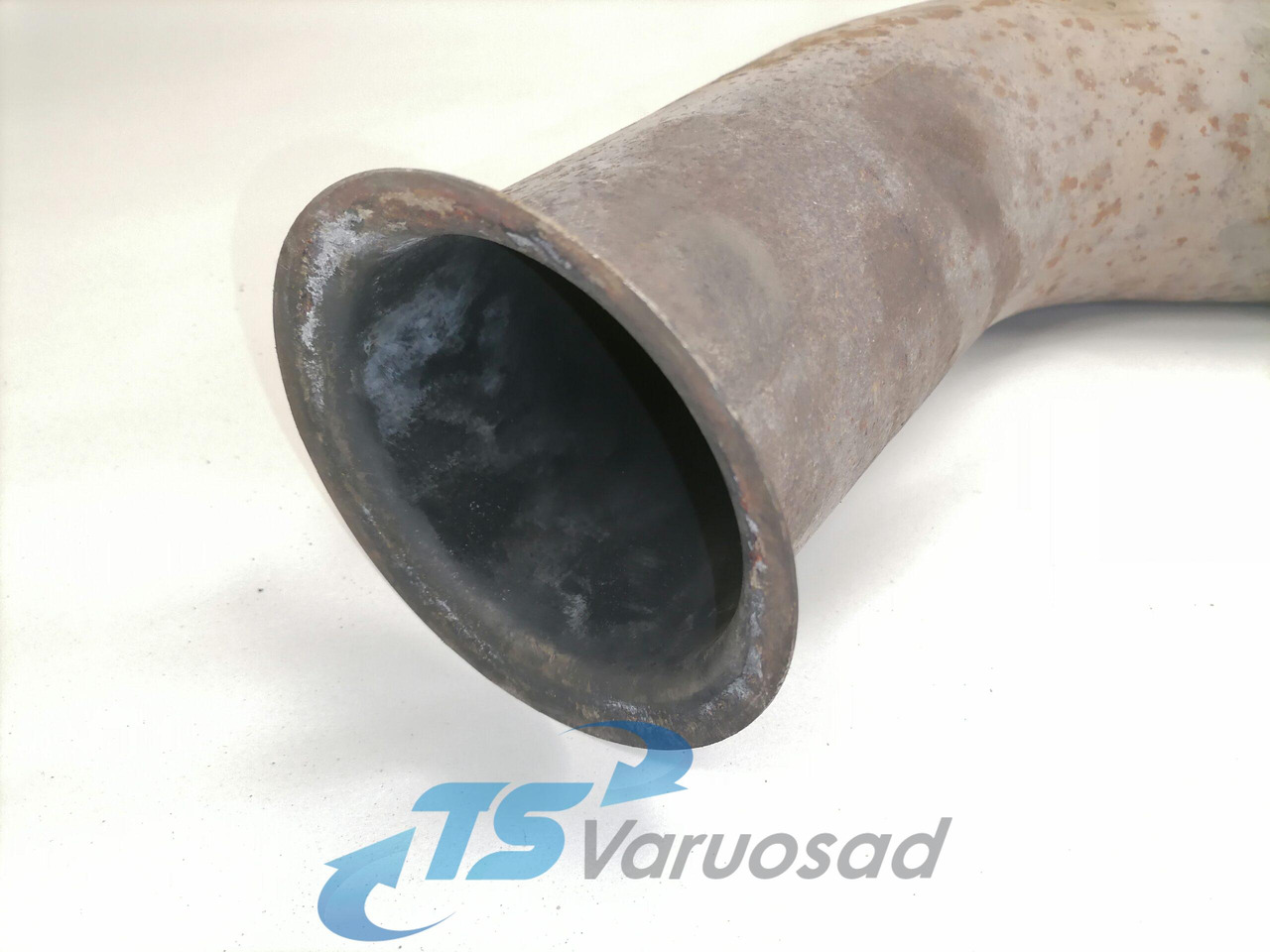 MAN Exhaust pipe 51152015225 - Silenciador para Camião: foto 2 MAN Exhaust pipe 51152015225 - Silenciador para Camião: foto 2